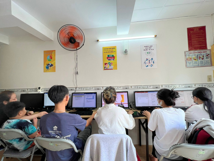 Khóa học ứng dụng AI Trong Dịch Thuật