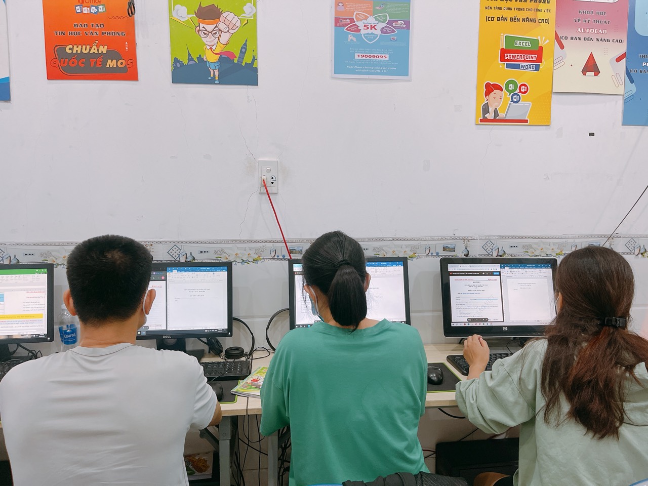 Khóa học ứng dụng AI trong marketing 2
