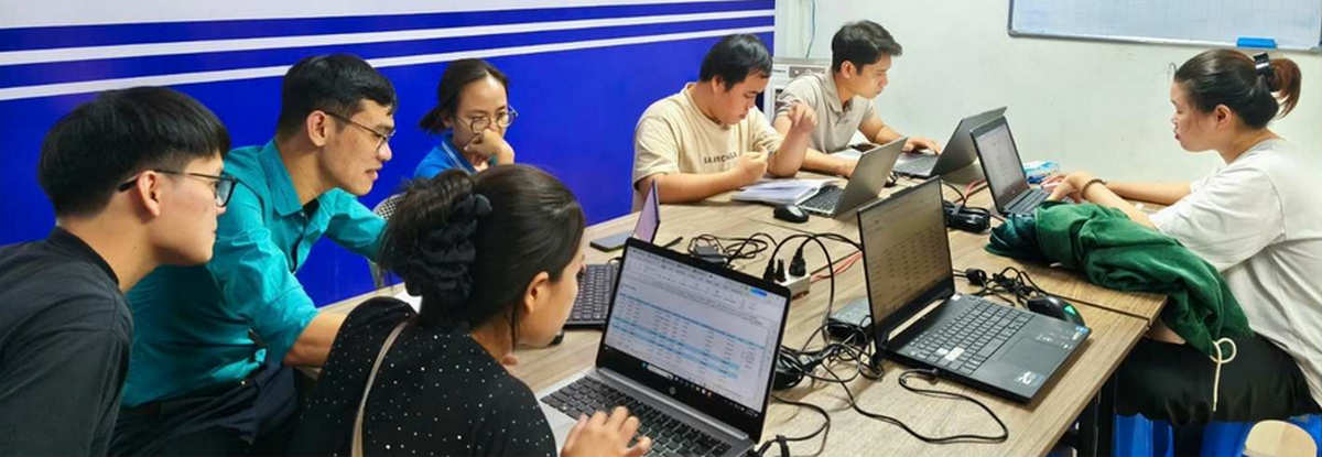Khóa Học Ứng Dụng AI Cho Người Bán Hàng Online