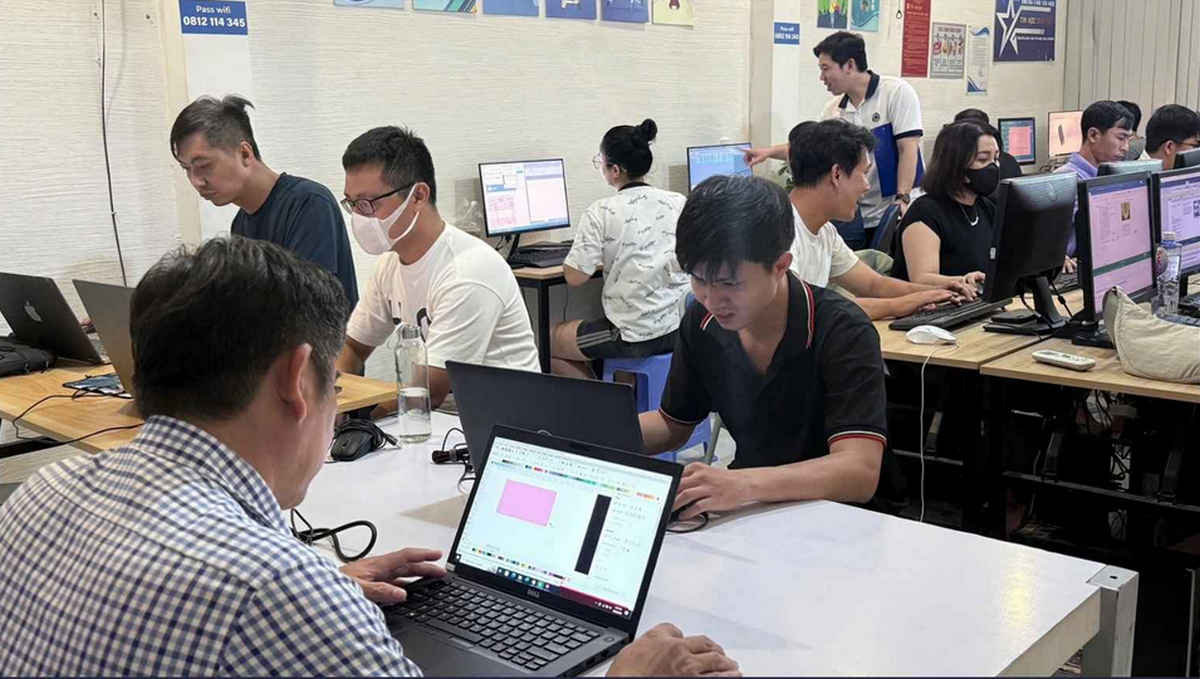 Khóa học ElevenLabs